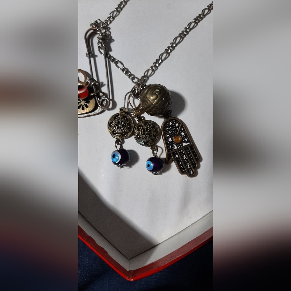 Charm necklace
